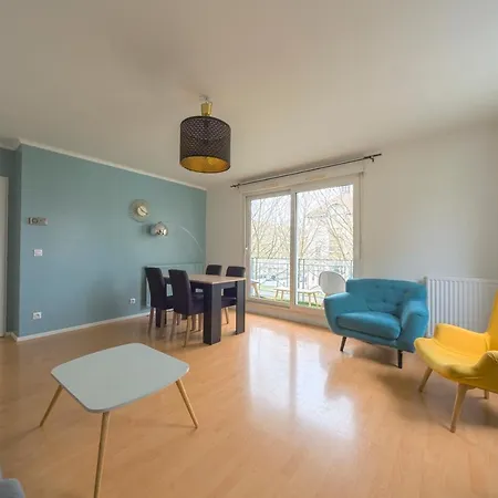 Apartment Paris - 2 Min - Gare *